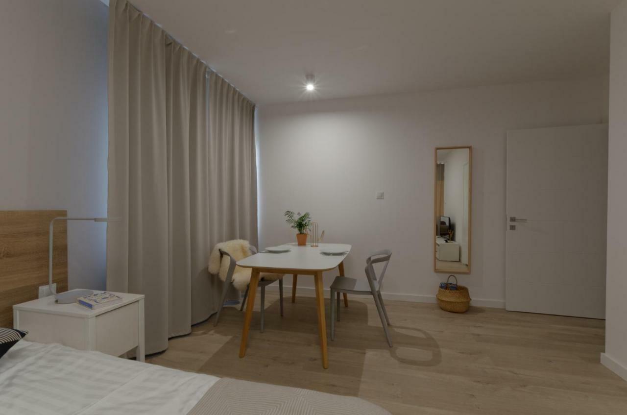Apple Green Apartments Poznan Exterior photo